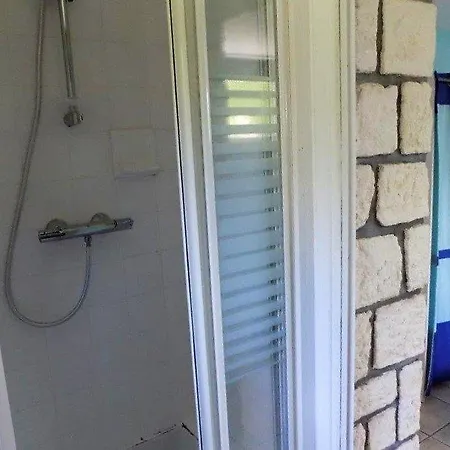 Lägenhet Foncillon - En Rez De Jardin Avec Veranda - Plage